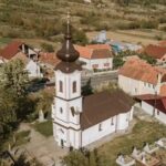 Biserica Sf&acirc;ntul Dimitrie Izvor&acirc;torul de Mir