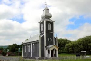 Biserica Sf&acirc;ntul Dimitrie Izvor&acirc;torul de Mir