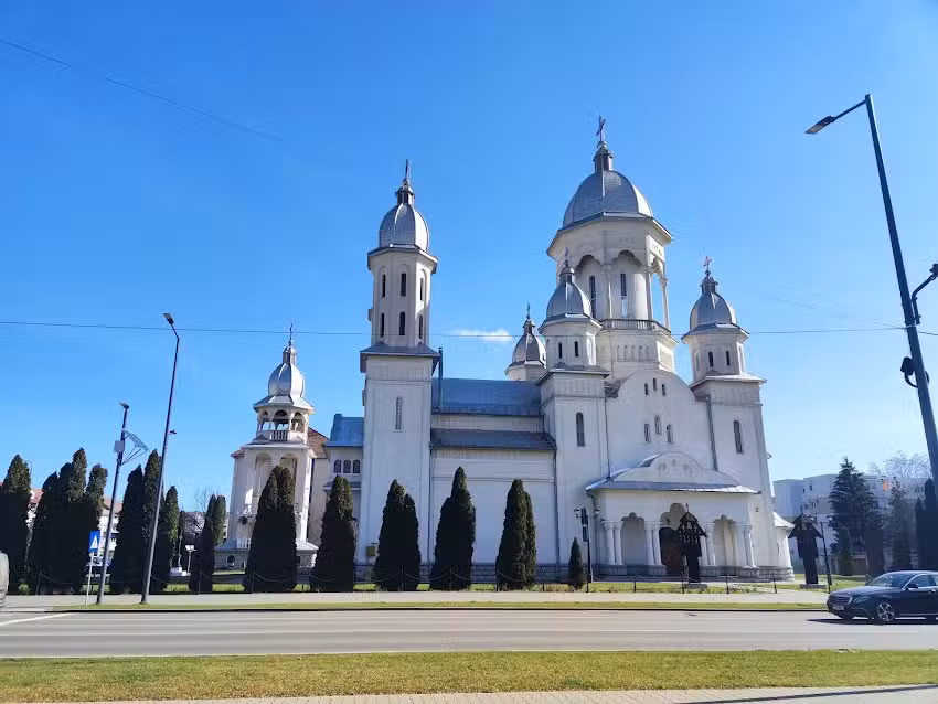 Biserica Sf&acirc;ntul Dumitru
