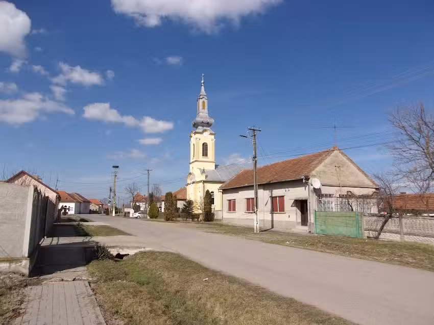 Biserica Sf&acirc;ntul Dumitru