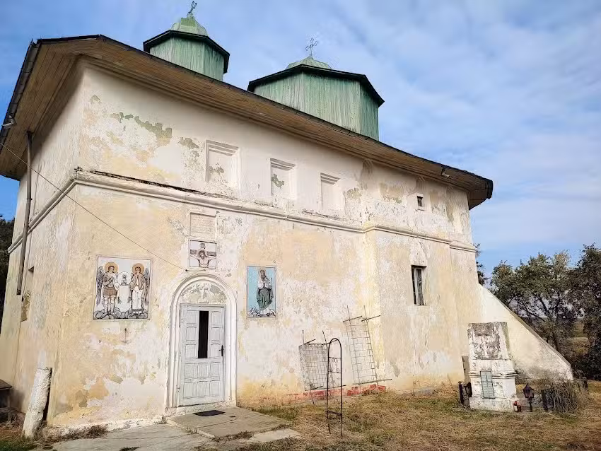 Biserica Sf&acirc;ntul Dumitru