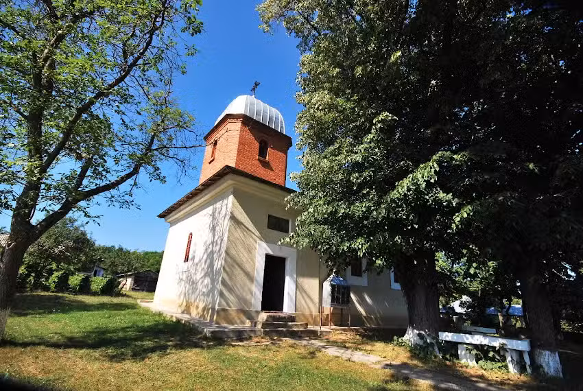 Biserica Sf&acirc;ntul Dumitru