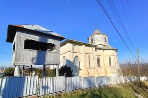 Biserica „Sfântul Dumitru“ Cavadinești