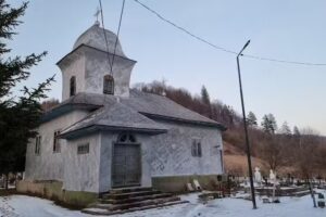 Biserica „Sfântul Dumitru” din satul Răţeni