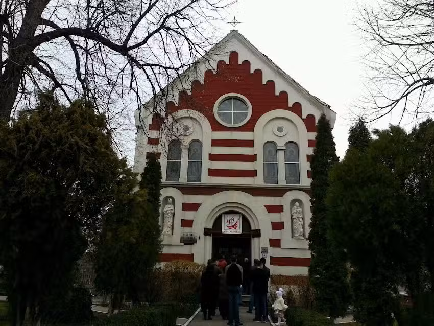 Biserica &bdquo;Sf&acirc;ntul Francisc de Assisi&rdquo;