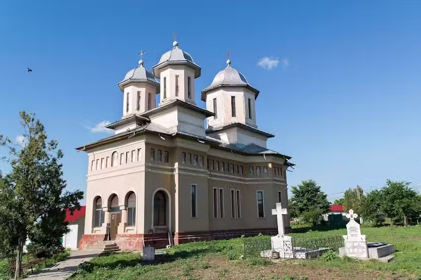 Biserica Sf&acirc;ntul Gheorghe