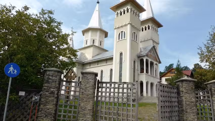 Biserica Sf&acirc;ntul Gheorghe