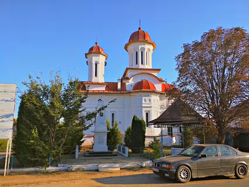 Biserica Sf&acirc;ntul Gheorghe