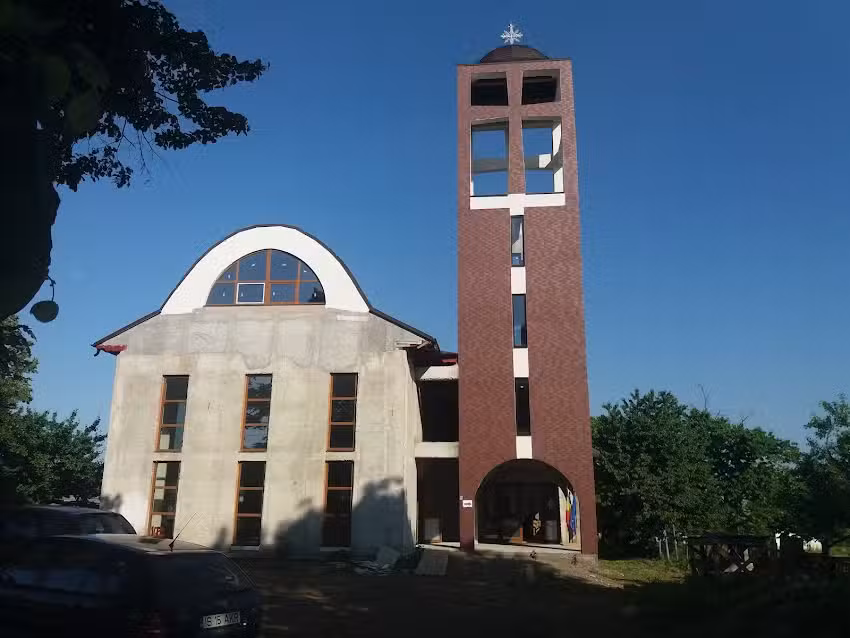 Biserica Sf&acirc;ntul Gheorghe