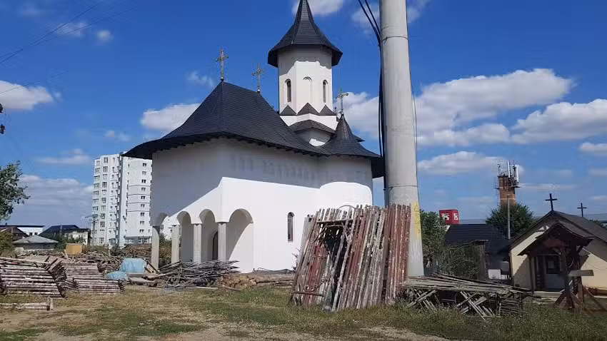 Biserica Sf&acirc;ntul Gheorghe