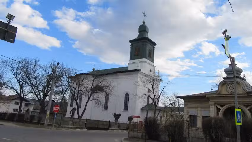 Biserica Sf&acirc;ntul Gheorghe
