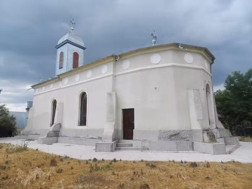 Biserica Sf&acirc;ntul Ierarh Nicolae