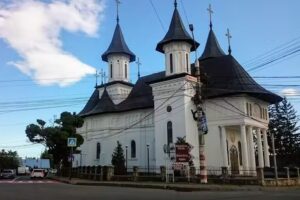 Biserica &bdquo;Sf&acirc;ntul Ierarh Nicolae&rdquo;
