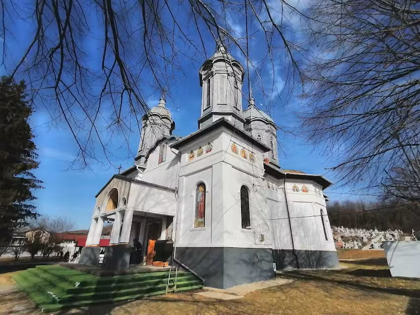 Biserica &bdquo;Sfantul Ierarh Nicolae&rdquo;