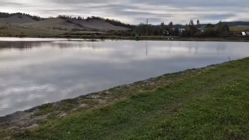 Biserica Sf&acirc;ntul Ierarh Nicolae