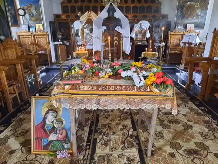 Biserica &bdquo;Sf&acirc;ntul Ierarh Nicolae&rdquo; Bălășești