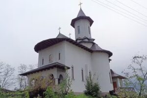 Biserica &bdquo;Sf&acirc;ntul Ierarh Nicolae&ldquo; C&acirc;rja