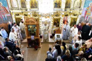 Biserica ”Sfântul Ierarh Nicolae” Sărățeni
