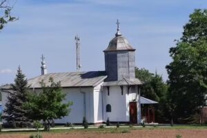 Biserica &bdquo;Sf&acirc;ntul Ierarh Nicolae&ldquo; Traian