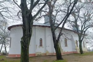 Biserica „Sfântul Ilie” Țuțcani