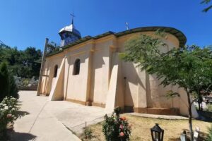 Biserica &bdquo;Sf&acirc;ntul Ilie&rdquo; Vinderei