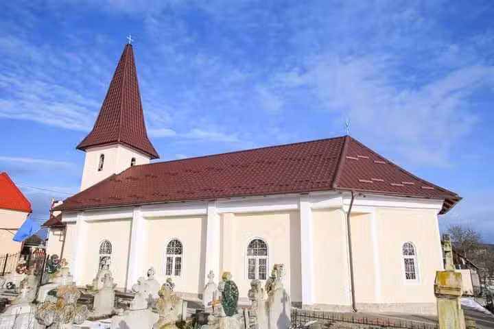 Biserica Sf&acirc;ntul Ioan Botezătorul