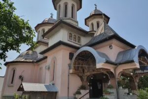 Biserica Sf&acirc;ntul Ioan Botezătorul