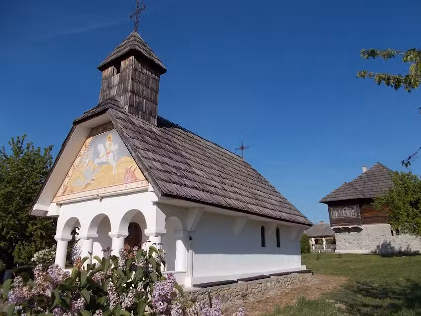 Biserica Sf&acirc;ntul Ioan Botezătorul
