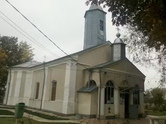 Biserica Sf&acirc;ntul Ioan Botezătorul