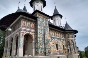 Biserica &bdquo;Sf&acirc;ntul Ioan Iacob&rdquo;