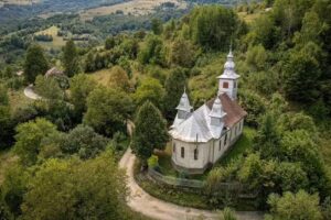 Biserica Sfantul Maria Valea Larga