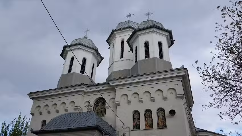 Biserica Sf&acirc;ntul Nicolae