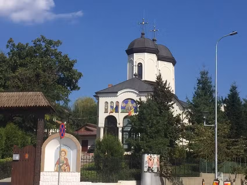 Biserica Sf&acirc;ntul Nicolae
