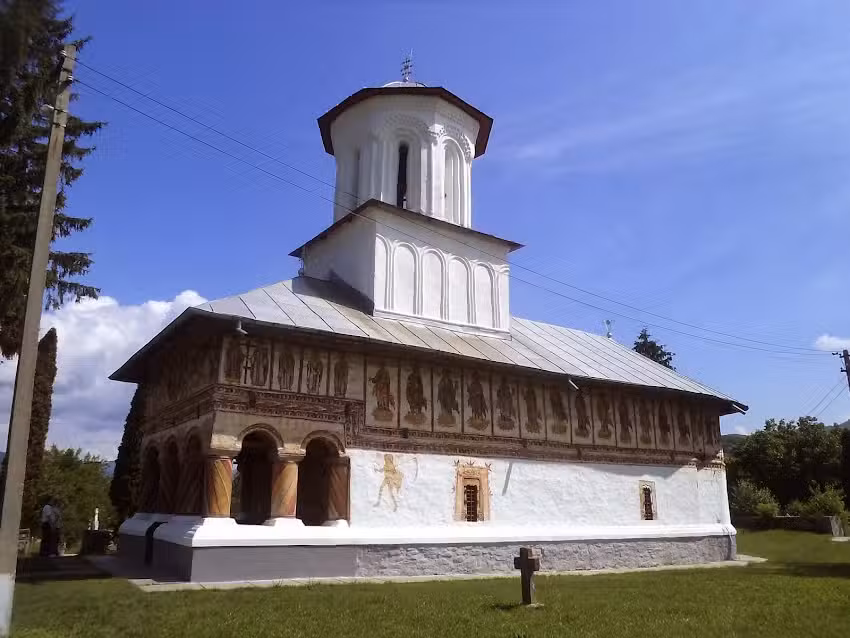 Biserica &bdquo;Sfantul Nicolae&rdquo;