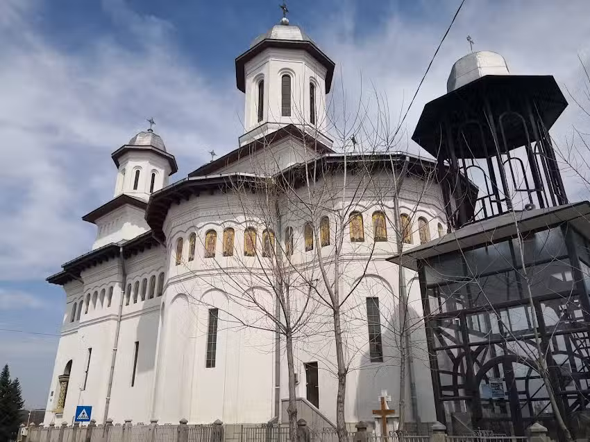 Biserica &bdquo;Sf&acirc;ntul Nicolae&rdquo;