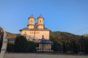 Biserica Sf&acirc;ntul Nicolae