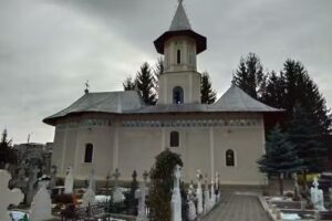 Biserica „Sfântul Spiridon” Comănești