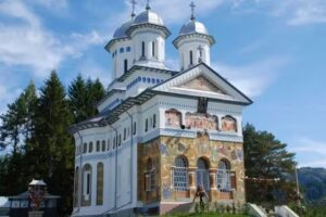 Biserica Sfinții Apostoli