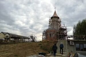 Biserica Sfinții Apostoli