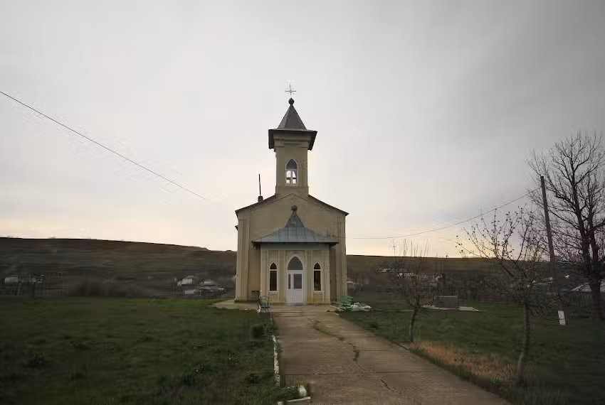 Biserica Sfinţii Apostoli