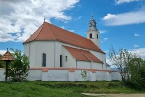 Biserica Sfinții Apostoli Petru și Paul