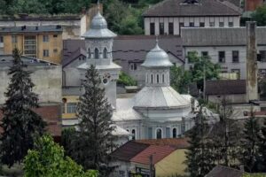 Biserica Sfinții Arh. Mihail și Gavriil