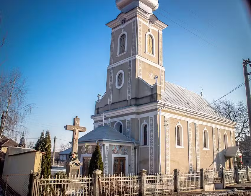 Biserica Sfinții Arhangheli