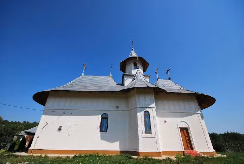 Biserica Sfinții Arhangheli