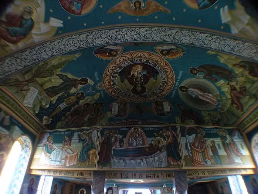 Biserica Sfinții Arhangheli