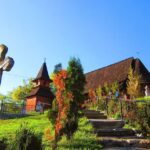 Biserica Sfinții Arhangheli Mihail și Gavriil