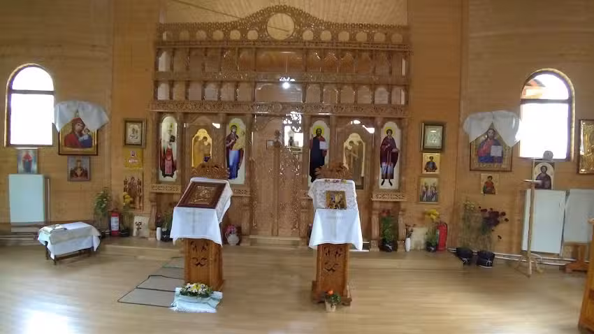 Biserica &bdquo;Sfinții Arhangheli Mihail și Gavriil&ldquo;