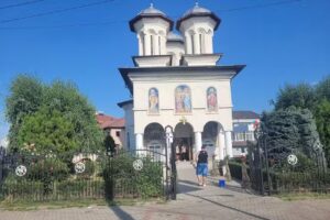 Biserica Sfinții Arhangheli Mihail si Gavriil