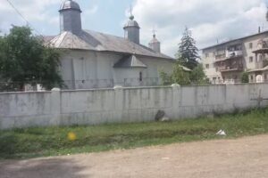 Biserica Sfinții Arhangheli Mihail și Gavriil