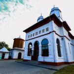 Biserica Sfinţii Arhangheli Mihail şi Gavriil